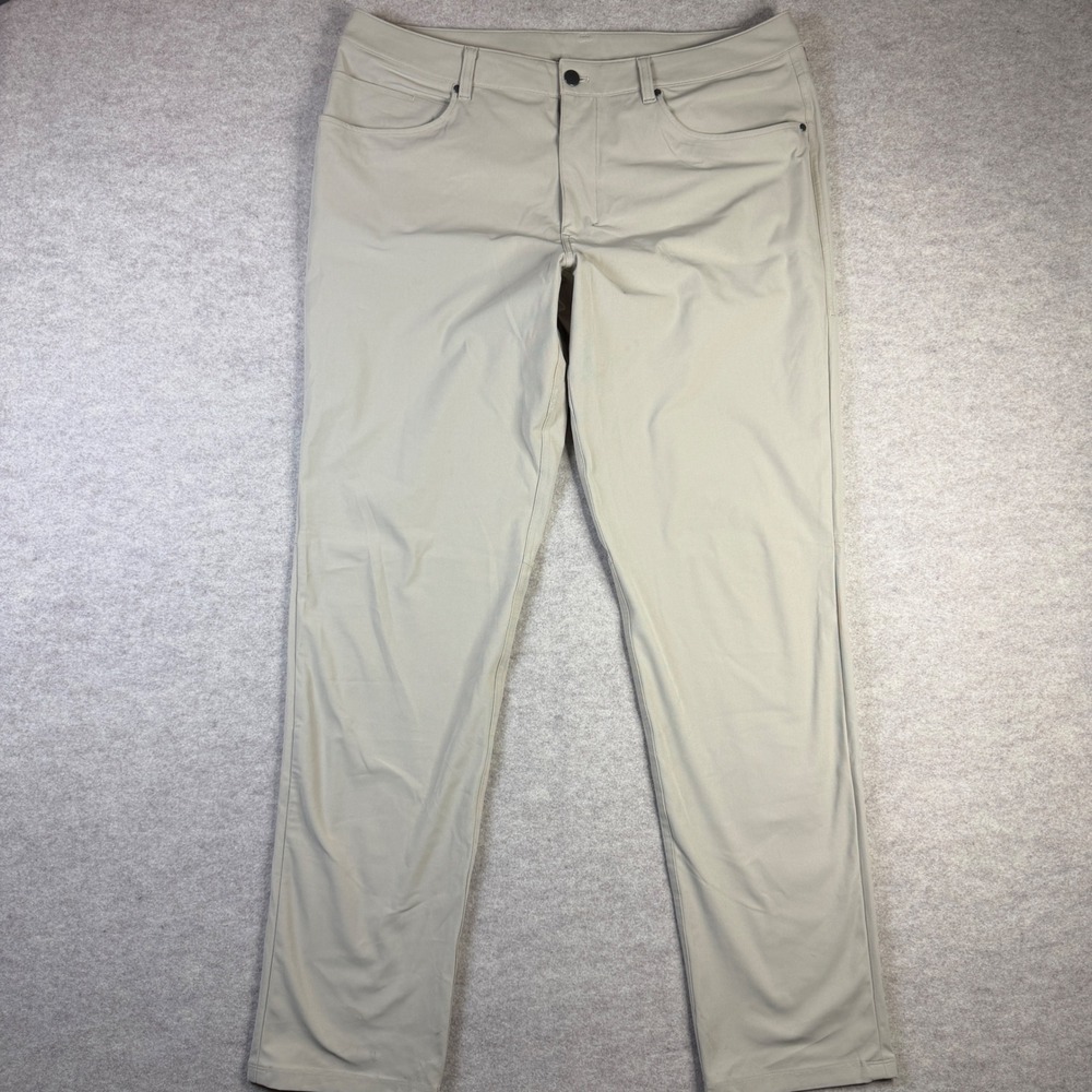 Lululemon ABC Pant Slim Tan Khaki Warpstreme Mens 36 LM5ADFS